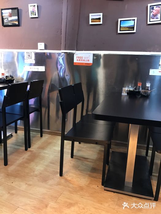 勺子米线·云南传统小吃市集(四方街店)大堂图片