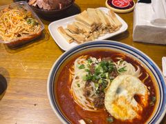 -聚合鑫东北熏酱熟食麻辣面(长阳店)
