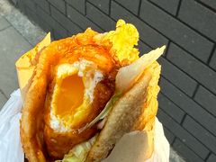 -小红车炸蛋葱油饼