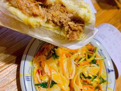 -陇上秦轩西安biangbiang面(EFC欧美金融商业城店)
