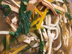 大排面-陈八两面家(华孚写字楼店)