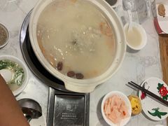 -广顺鑫猪肚鸡(经八路店)