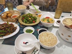 -滕记星发餐室·新加坡菜(巨鹿路店)