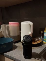 -罗亚帝造型·烫发染发
