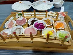 -双桥园·云南过桥米线(古城南门店)