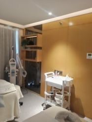 -JNK皮肤管理中心