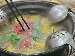 -濠轩阁特色生蚝火锅(水湾路店)