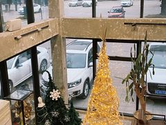 -腾爱熊猫咖啡生活馆(老东门店)