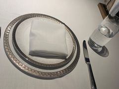 -Mogul Eatery·大亨餐酒馆