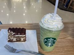 -星巴克(广州中华广场B1层店)