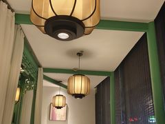 -荷塘秋月·本帮江浙菜(国权路店)