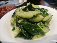 蒜泥黄瓜-虾弄弄海派小龙虾·牛羊蝎子火锅