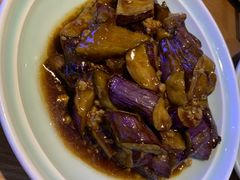 肉沫烧山茄子-吕氏疙瘩汤·新派鲁菜(东城万达广场店)