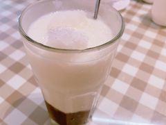 -新大咀港式茶餐厅(宝山万达店)