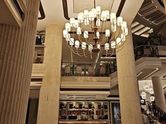 -浅深(世茂滨江精品店)