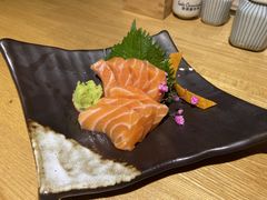 三文鱼刺身-慢走(甜水园店)