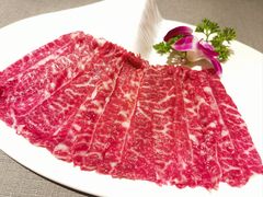 -左庭右院鲜牛肉火锅黑金店(陆家嘴中心店)