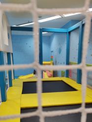 -孩子王童乐园(西安盛龙店)