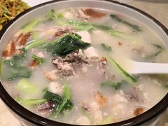-瓦国小镇·果木烤鸭·融合菜(西口店)