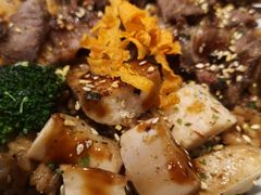 -POKEE VIA&Brunch·维娅(重庆来福士店)