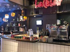 -乐凯撒披萨(欢乐颂购物中心店)