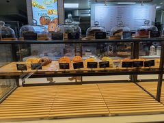 面包甜点陈列柜-tuan woodfire kitchen(锦绣坊店)
