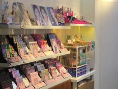 -4iNLOOK美瞳店(上海日月光中岛店)