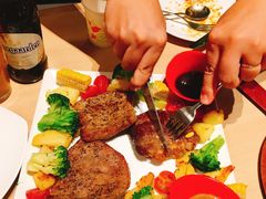 -必胜客(漕宝路店)