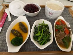 -爱妈月子会所(汕樟总店)