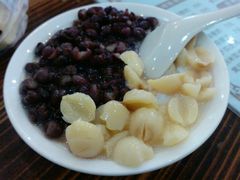 红豆莲子双皮奶-沙湾姜埋奶(兴新包店)