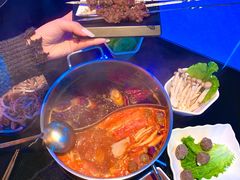 -唯爱KTV聚会餐厅(仙林东城汇店)