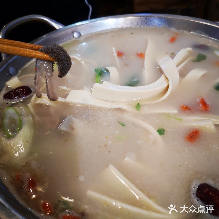 喜欢配菜有金针菇，娃娃菜