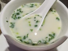 -海底捞火锅(曹安公路店)