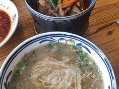 干锅牛蛙面-霸道川面馆(张江店)