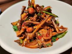 -老湘村·湖南土菜(天河维多利店)