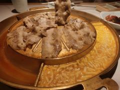 澳洲牛五花锅-猪啊牛呀羊啊铜盘烤肉(正大广场店)