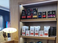 -Peet's 皮爷咖啡(海雅缤纷城店)
