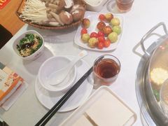 -山海龙·潮汕牛肉火锅(奥林春天店)