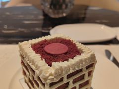 华尔道夫经典红丝绒蛋糕-羿庭(外滩华尔道夫酒店)