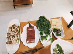 -湯系·煲汤手艺人(东二环泰禾广场店)