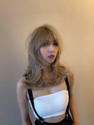 -银星女王公园发型艺术沙龙