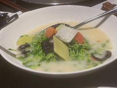 鱼汤竹荪豆苗-丽晶轩中餐厅(重庆丽晶酒店)
