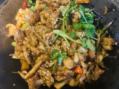 -西街夜油条·麻团包乌饭
