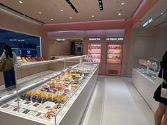 -好利来(上海长宁龙之梦店)
