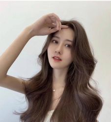 -Hello Lady发型设计