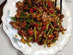 -回头客餐厅·家的味道农家菜·虹鳟鱼·铁锅炖(雁栖湖店)