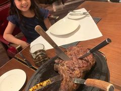 -恰餐厅及酒吧 CHAR Bar & Grill (北京丽都皇冠假日店)