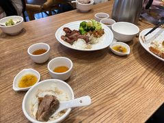 -裕记烧腊连锁餐饮(国商分店)