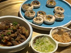 -炼火烤肉店