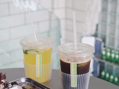 可露丽-RWORK·COFFEE(滨江店)